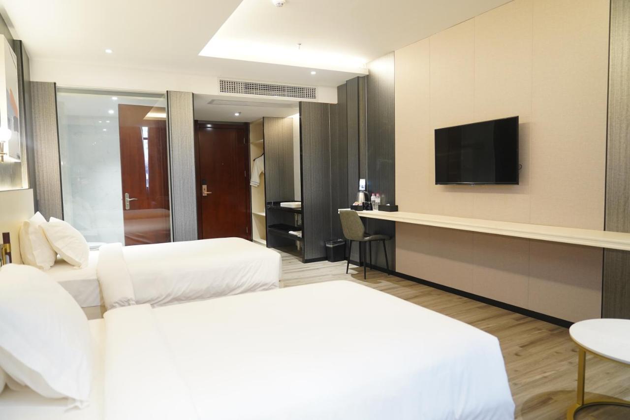 Joy Hotel بنوم بنه المظهر الخارجي الصورة