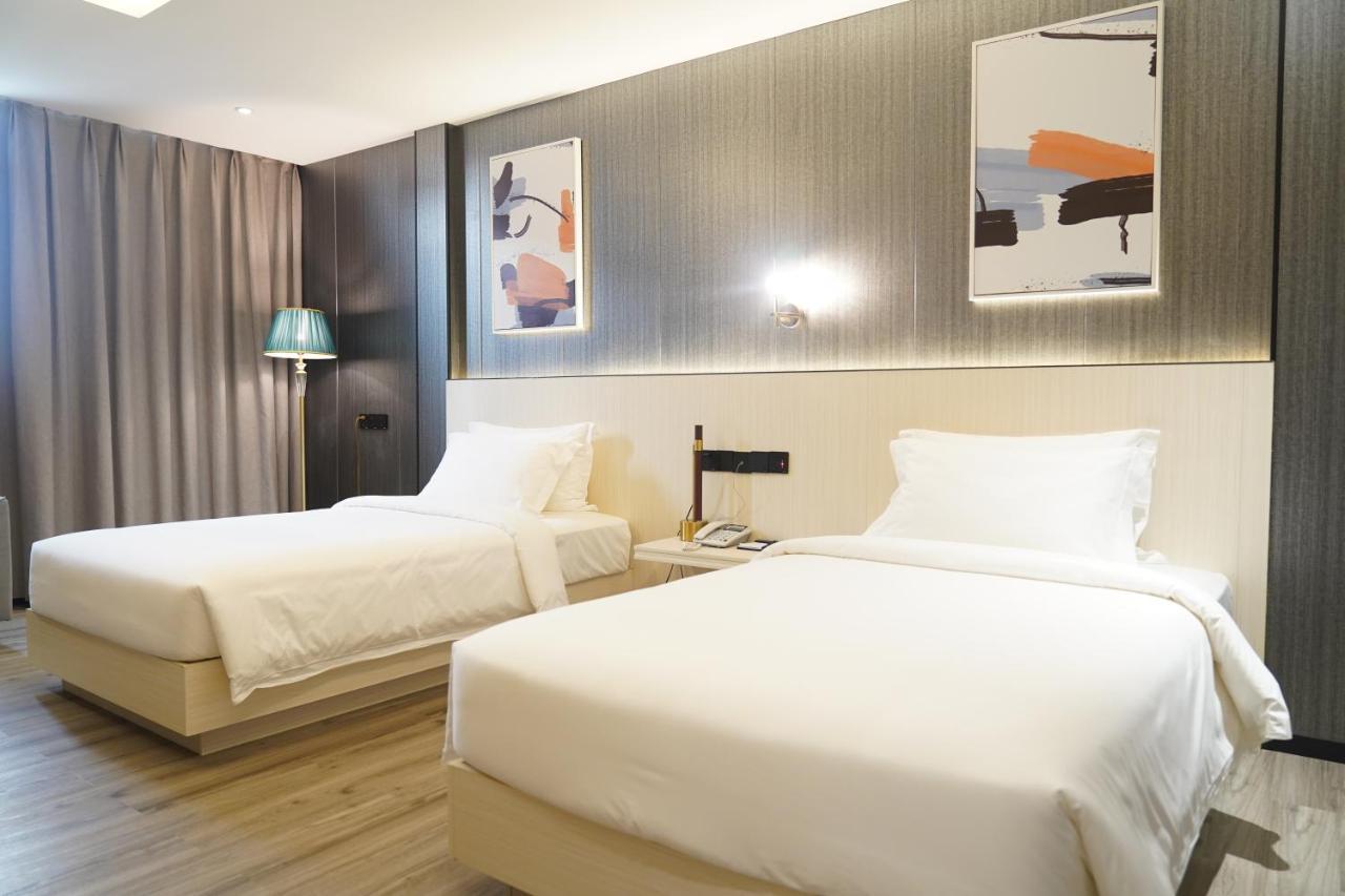 Joy Hotel بنوم بنه المظهر الخارجي الصورة