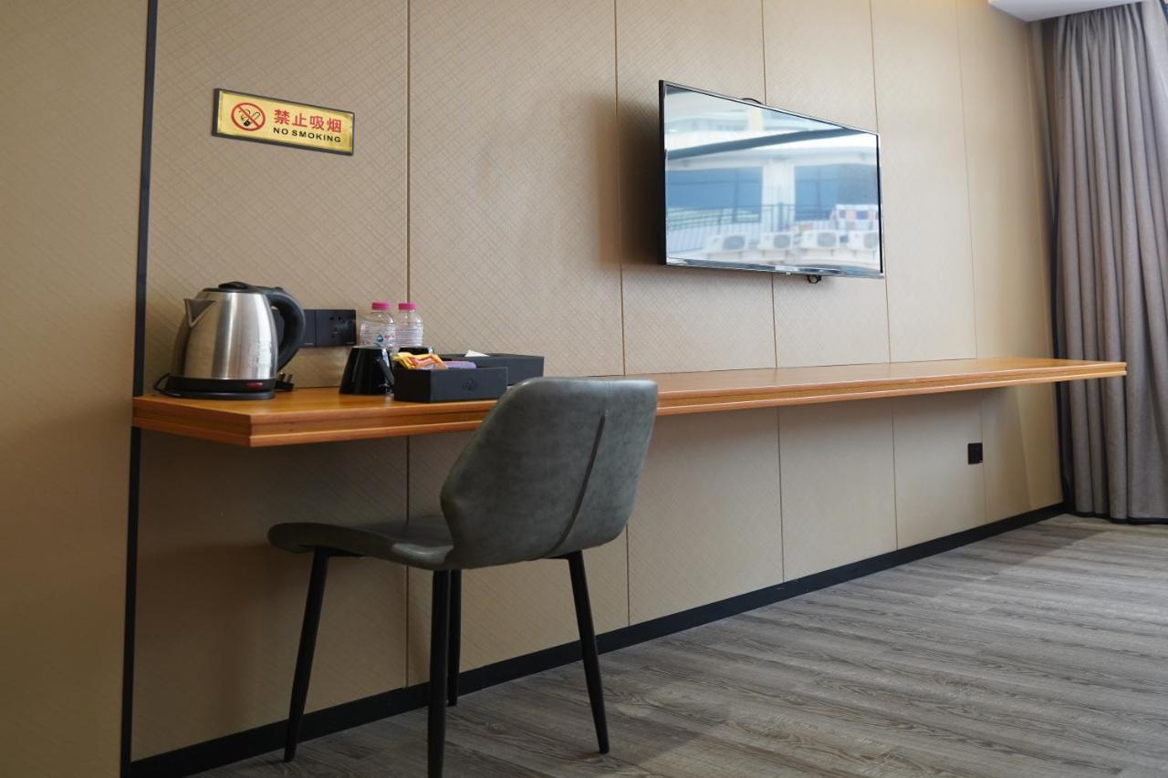 Joy Hotel بنوم بنه المظهر الخارجي الصورة