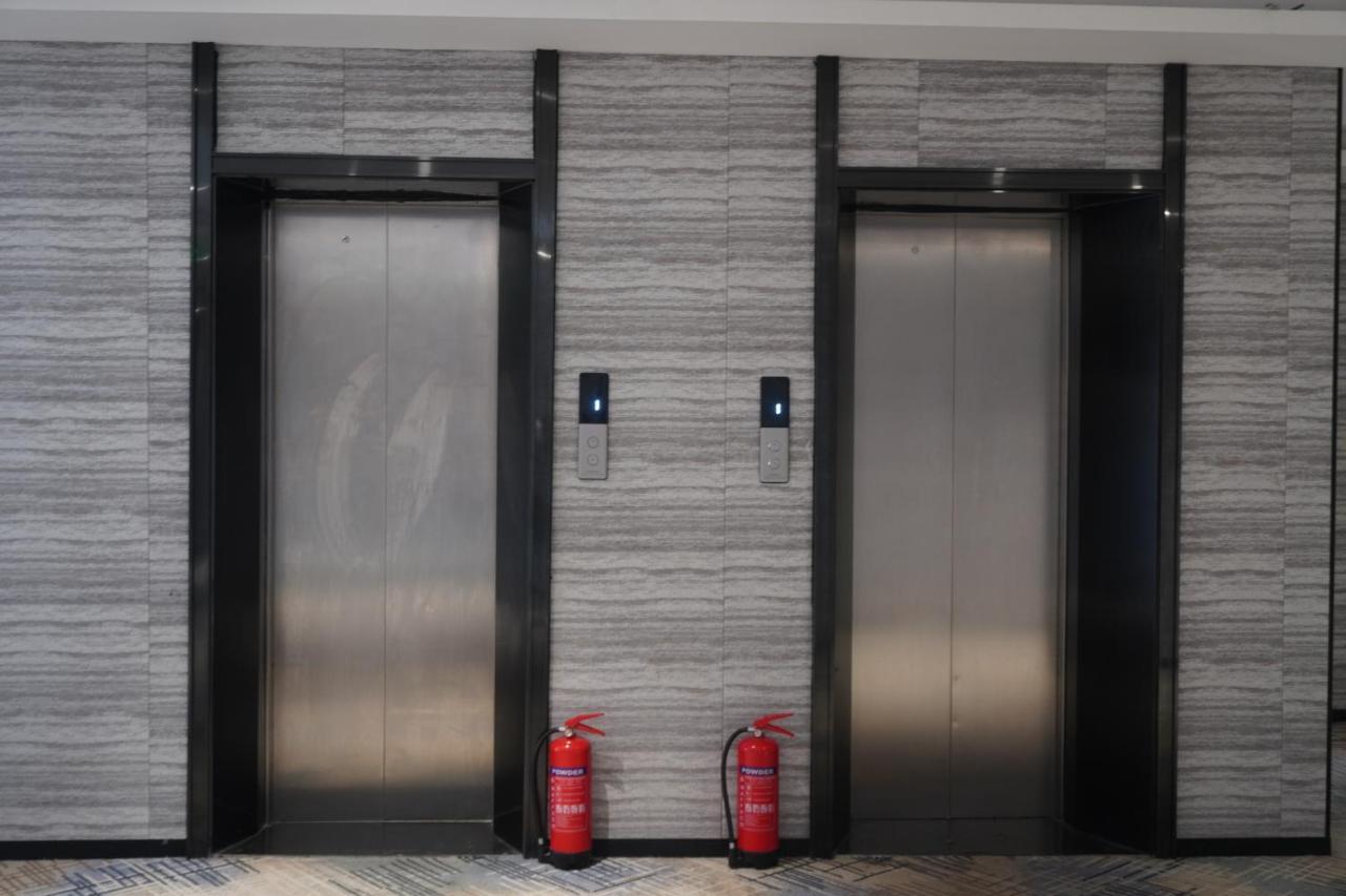 Joy Hotel بنوم بنه المظهر الخارجي الصورة