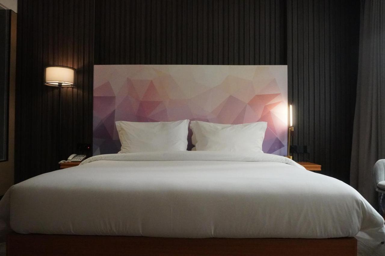Joy Hotel بنوم بنه المظهر الخارجي الصورة