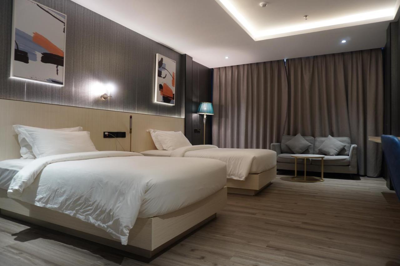 Joy Hotel بنوم بنه المظهر الخارجي الصورة
